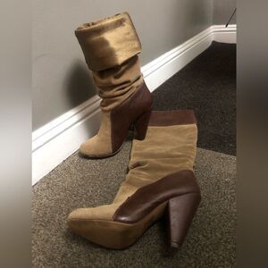 BAKERS two tone leather suede boots - size 5.5​